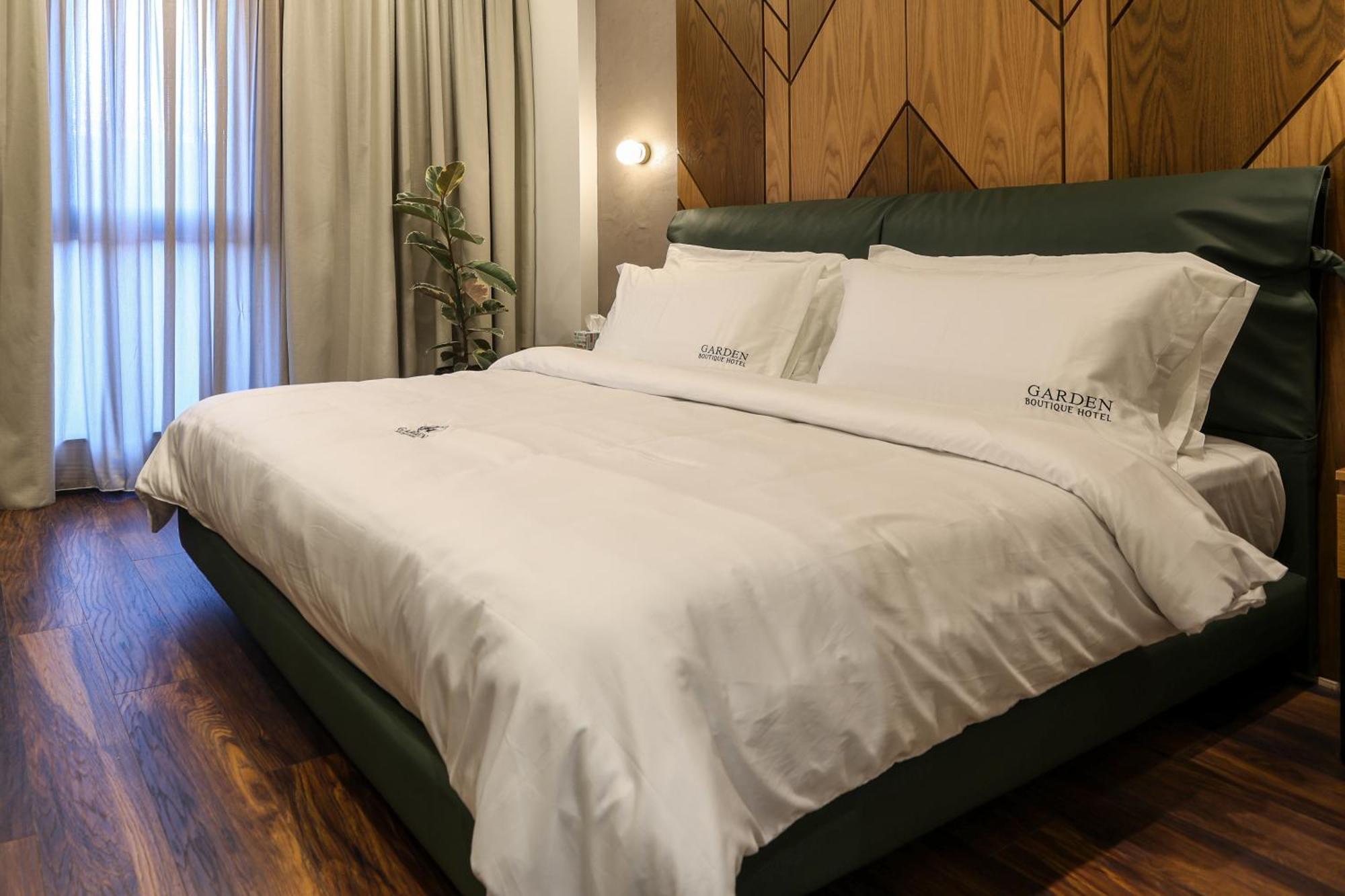 Garden Boutique Hotel 地拉那 外观 照片